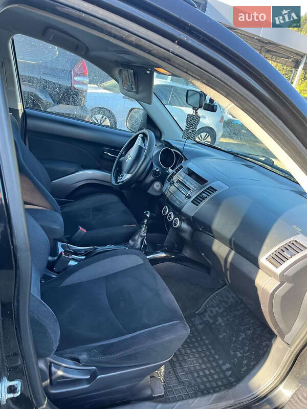 Внедорожник / Кроссовер Mitsubishi Outlander 2007 в Турке