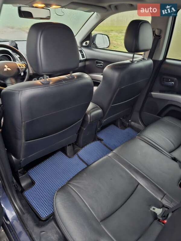 Внедорожник / Кроссовер Mitsubishi Outlander 2008 в Киеве фото 7 Внедорожник / Кроссовер Mitsubishi Outlander 2008 в Киеве