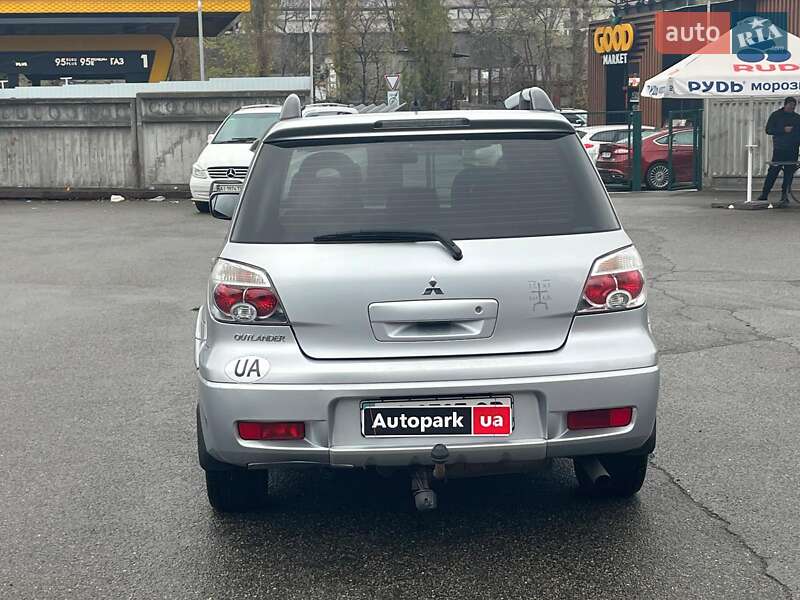 Позашляховик / Кросовер Mitsubishi Outlander 2008 в Києві