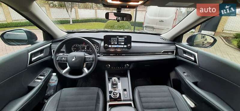 Внедорожник / Кроссовер Mitsubishi Outlander 2022 в Житомире фото 31 Внедорожник / Кроссовер Mitsubishi Outlander 2022 в Житомире