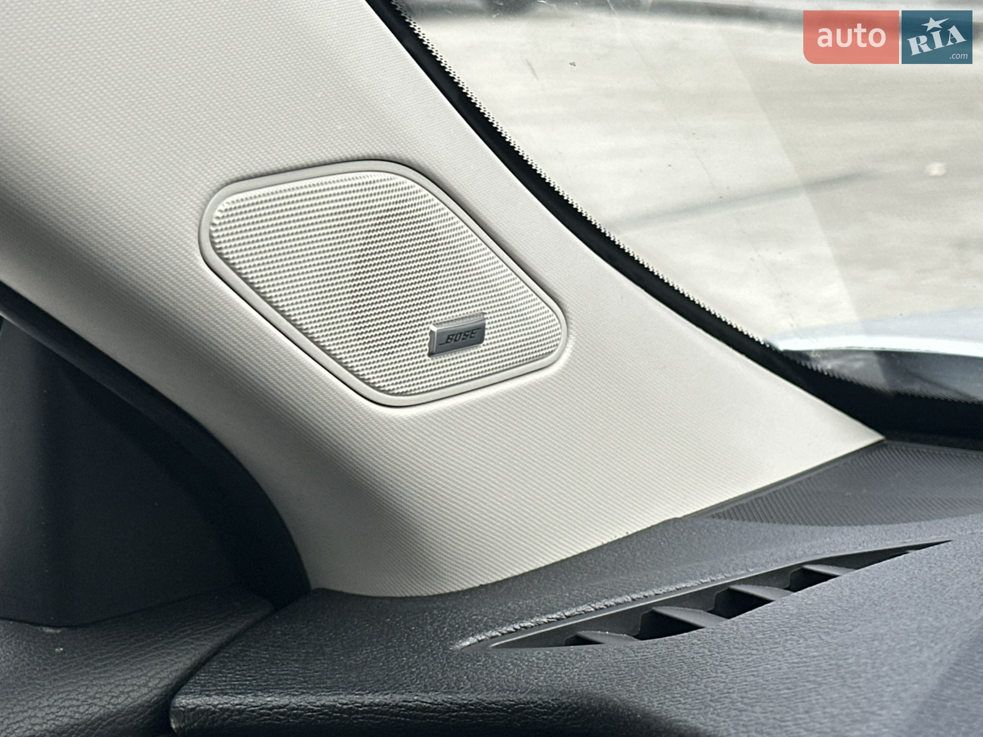 2021 Mitsubishi Outlander - мініатюра 14