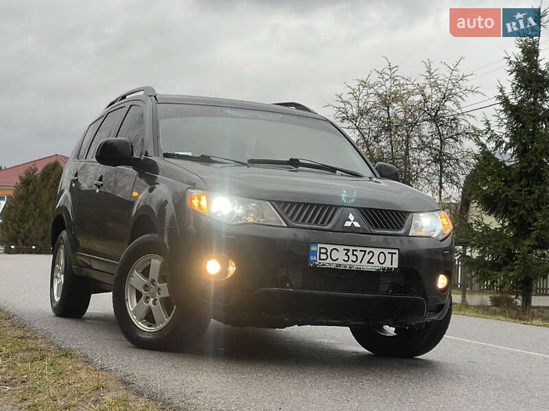 Внедорожник / Кроссовер Mitsubishi Outlander 2007 в Турке