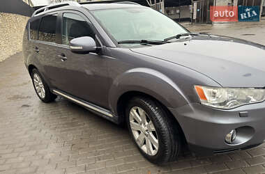Внедорожник / Кроссовер Mitsubishi Outlander 2010 в Тернополе
