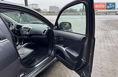 Внедорожник / Кроссовер Mitsubishi Outlander 2010 в Тернополе