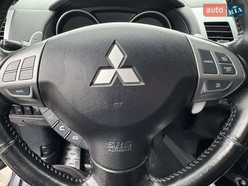 Внедорожник / Кроссовер Mitsubishi Outlander 2010 в Тернополе