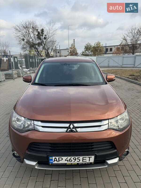 Внедорожник / Кроссовер Mitsubishi Outlander 2015 в Виннице фото 2 Внедорожник / Кроссовер Mitsubishi Outlander 2015 в Виннице