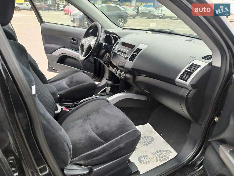 Позашляховик / Кросовер Mitsubishi Outlander 2010 в Вінниці