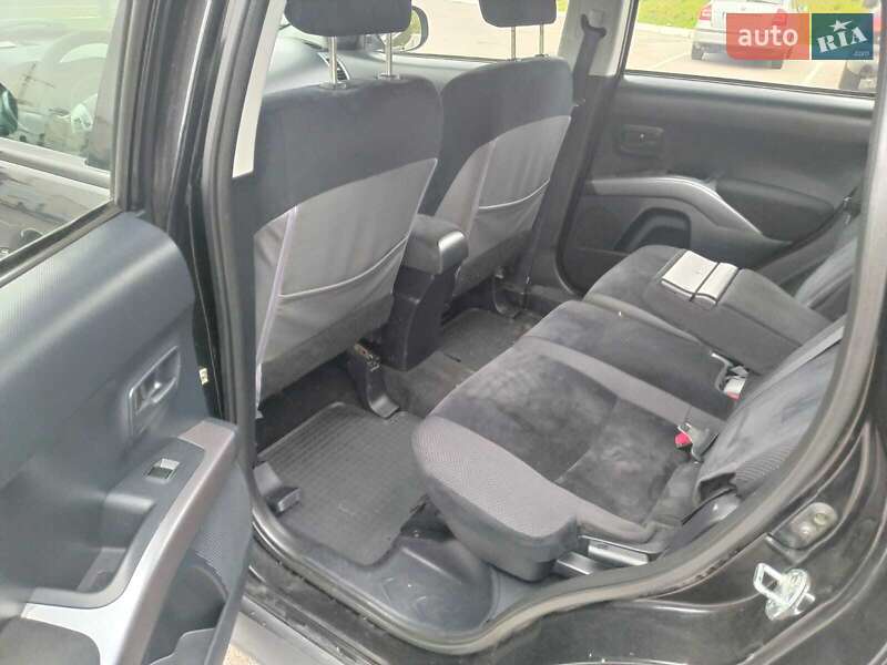 Позашляховик / Кросовер Mitsubishi Outlander 2010 в Вінниці