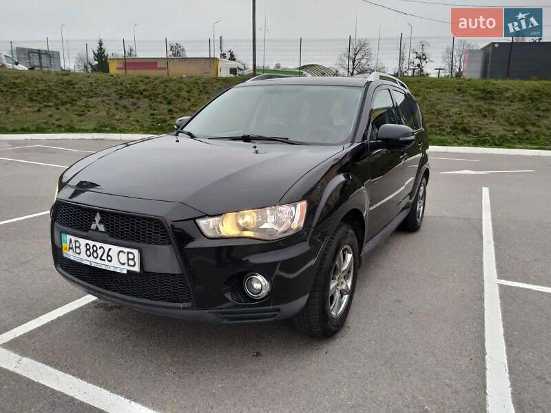 Позашляховик / Кросовер Mitsubishi Outlander 2010 в Вінниці