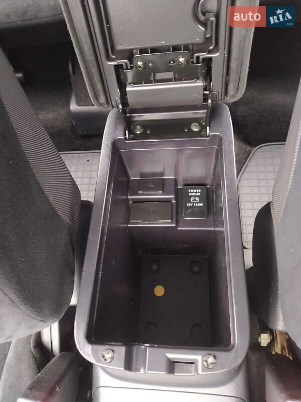 Позашляховик / Кросовер Mitsubishi Outlander 2010 в Вінниці