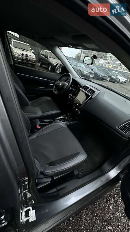 Внедорожник / Кроссовер Mitsubishi Outlander 2020 в Харькове фото 15 Внедорожник / Кроссовер Mitsubishi Outlander 2020 в Харькове