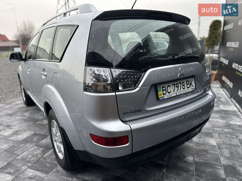 Внедорожник / Кроссовер Mitsubishi Outlander 2008 в Виннице