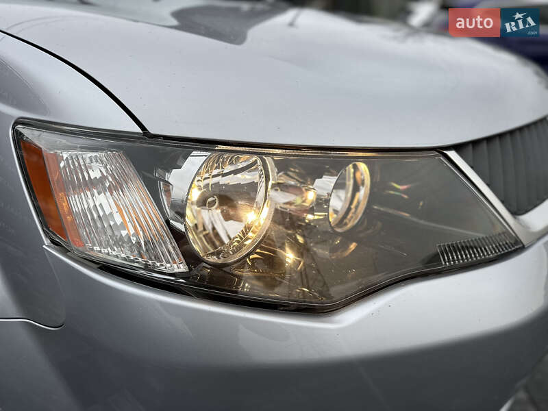 Внедорожник / Кроссовер Mitsubishi Outlander 2008 в Виннице