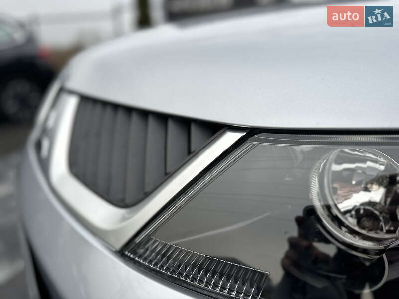 Внедорожник / Кроссовер Mitsubishi Outlander 2008 в Виннице