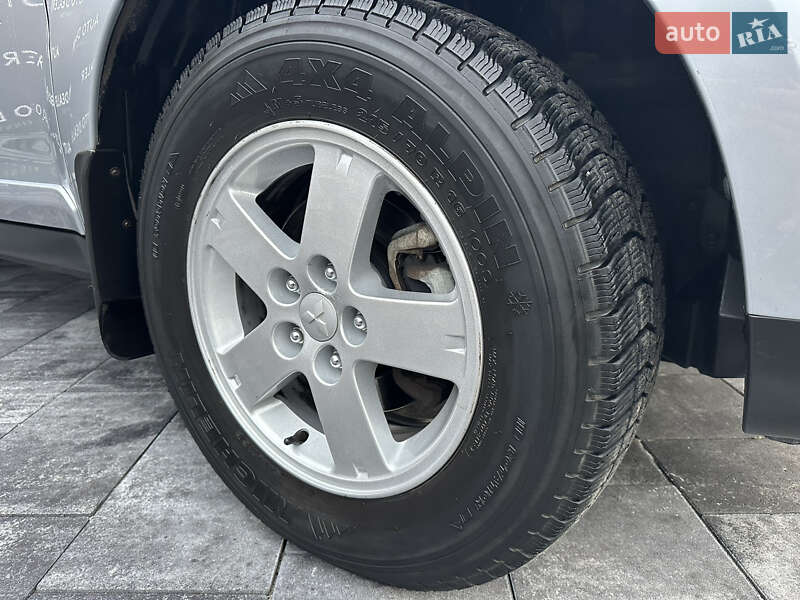 Внедорожник / Кроссовер Mitsubishi Outlander 2008 в Виннице