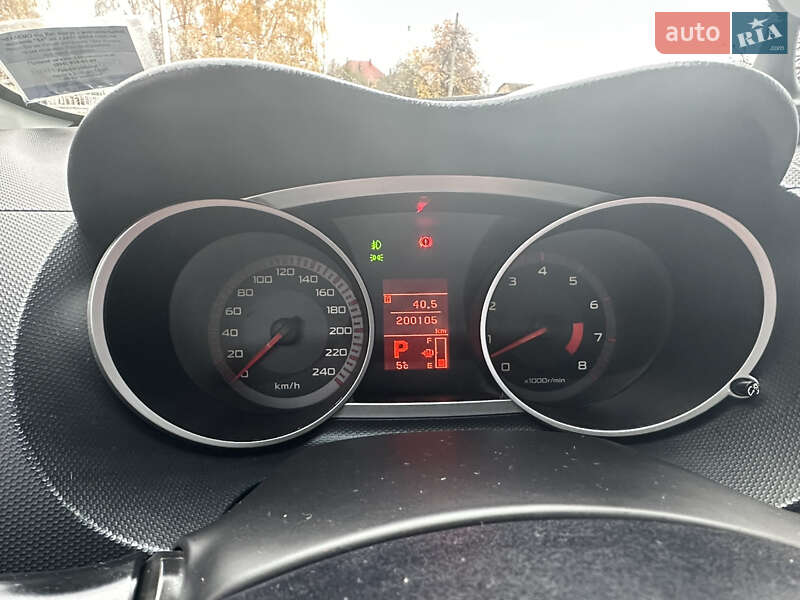 Внедорожник / Кроссовер Mitsubishi Outlander 2007 в Полтаве фото 24 Внедорожник / Кроссовер Mitsubishi Outlander 2007 в Полтаве