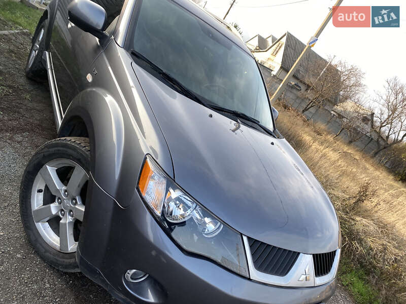 Внедорожник / Кроссовер Mitsubishi Outlander 2009 в Днепре фото 8 Внедорожник / Кроссовер Mitsubishi Outlander 2009 в Днепре