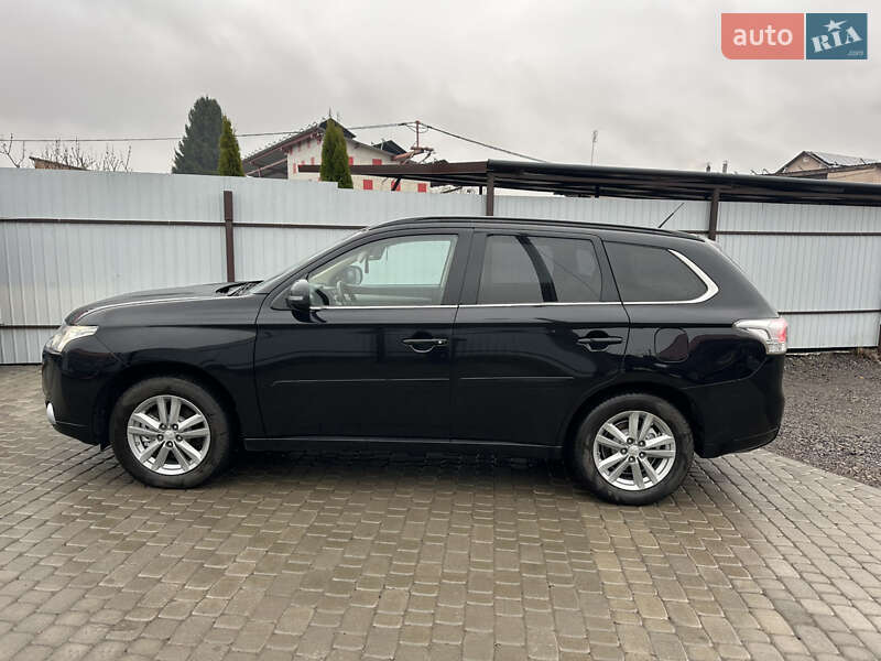 Внедорожник / Кроссовер Mitsubishi Outlander 2014 в Сокале фото 5 Внедорожник / Кроссовер Mitsubishi Outlander 2014 в Сокале