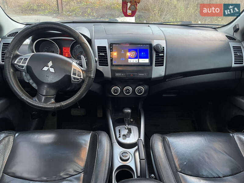 Внедорожник / Кроссовер Mitsubishi Outlander 2008 в Чернигове фото 11 Внедорожник / Кроссовер Mitsubishi Outlander 2008 в Чернигове