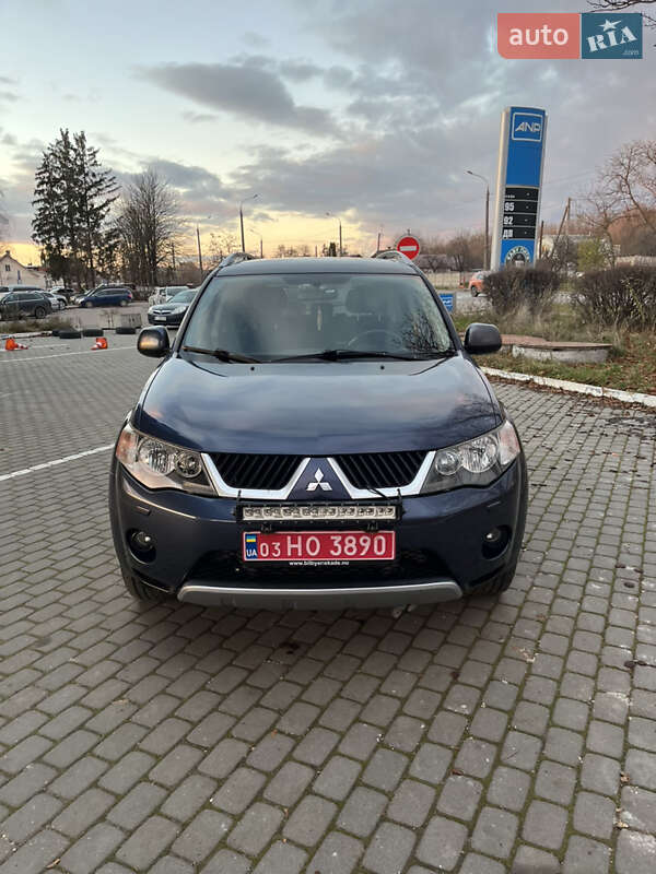 Внедорожник / Кроссовер Mitsubishi Outlander 2008 в Луцке фото Внедорожник / Кроссовер Mitsubishi Outlander 2008 в Луцке