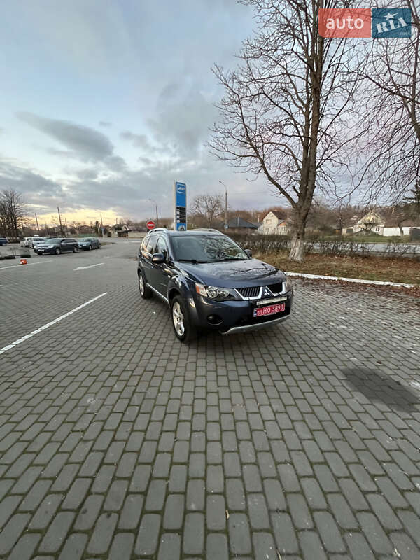 Внедорожник / Кроссовер Mitsubishi Outlander 2008 в Луцке фото 15 Внедорожник / Кроссовер Mitsubishi Outlander 2008 в Луцке