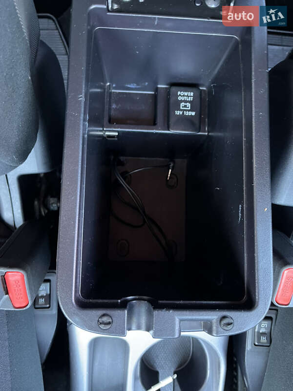 Внедорожник / Кроссовер Mitsubishi Outlander 2008 в Луцке фото 47 Внедорожник / Кроссовер Mitsubishi Outlander 2008 в Луцке