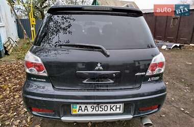 Позашляховик / Кросовер Mitsubishi Outlander 2009 в Києві