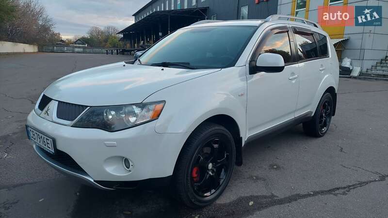 Внедорожник / Кроссовер Mitsubishi Outlander 2008 в Чернигове