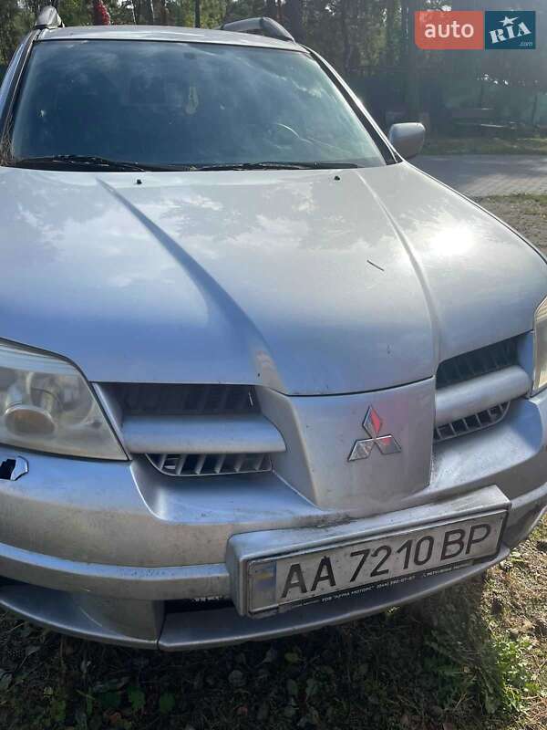 Внедорожник / Кроссовер Mitsubishi Outlander 2006 в Киеве