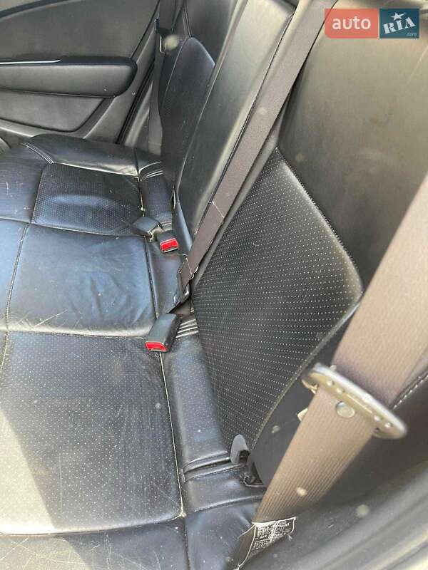 Внедорожник / Кроссовер Mitsubishi Outlander 2006 в Киеве