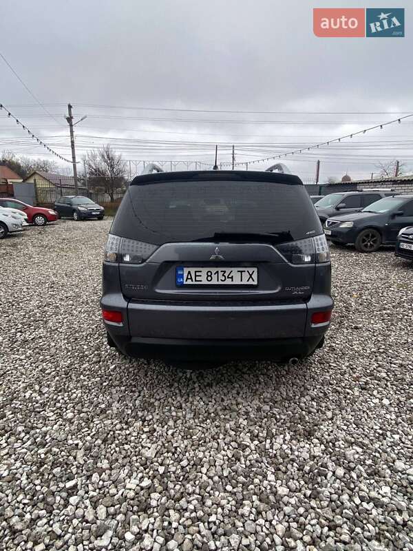 Внедорожник / Кроссовер Mitsubishi Outlander 2010 в Днепре