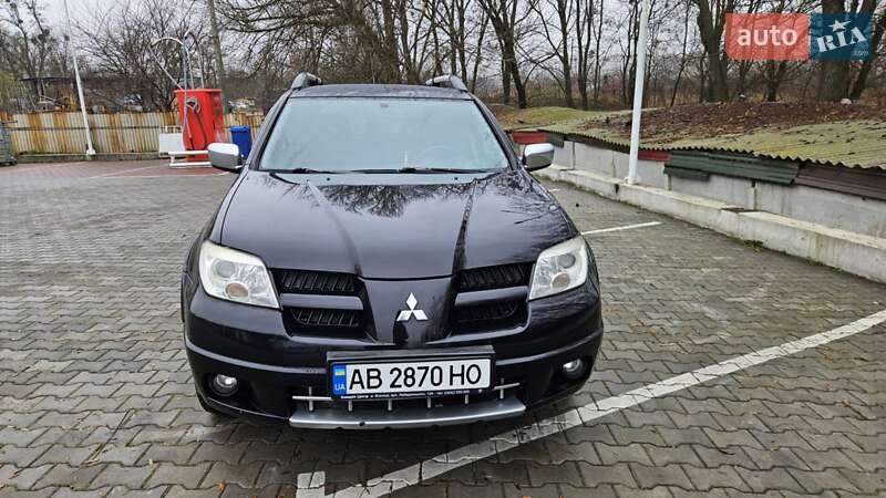 Внедорожник / Кроссовер Mitsubishi Outlander 2006 в Виннице