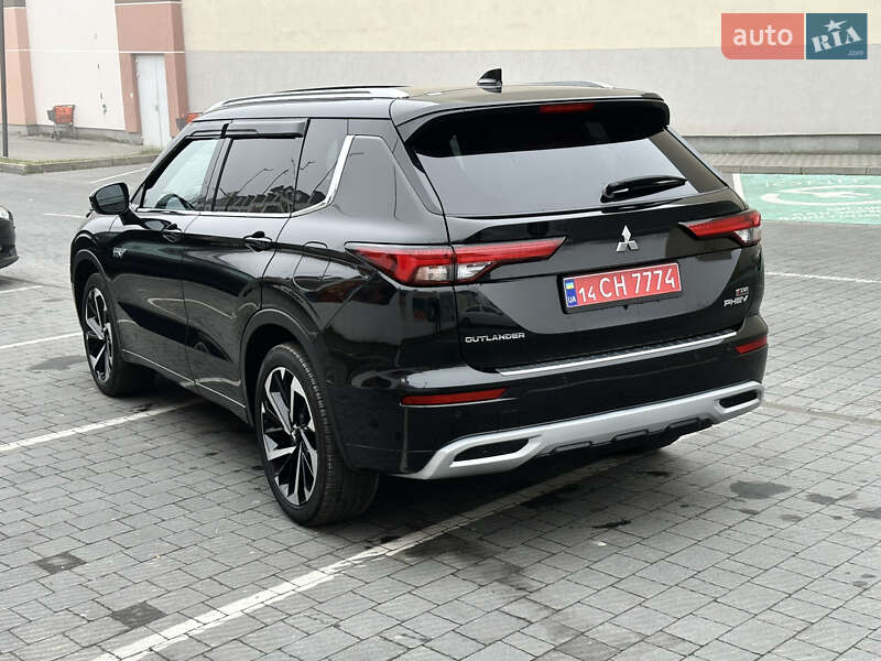 Внедорожник / Кроссовер Mitsubishi Outlander 2024 в Львове фото 23 Внедорожник / Кроссовер Mitsubishi Outlander 2024 в Львове