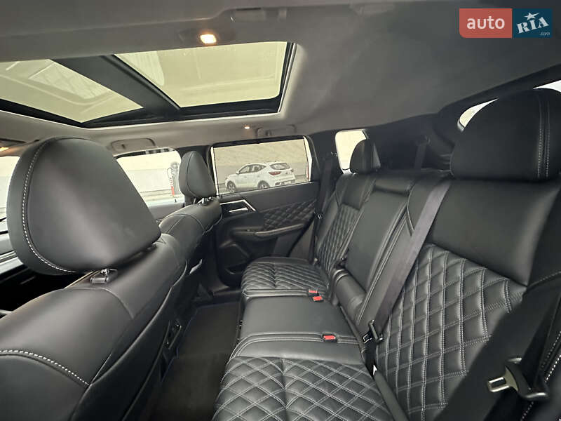 Внедорожник / Кроссовер Mitsubishi Outlander 2024 в Львове фото 58 Внедорожник / Кроссовер Mitsubishi Outlander 2024 в Львове