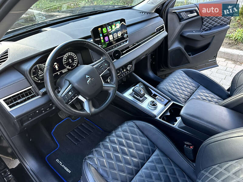 Внедорожник / Кроссовер Mitsubishi Outlander 2024 в Львове фото 63 Внедорожник / Кроссовер Mitsubishi Outlander 2024 в Львове