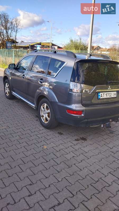 Внедорожник / Кроссовер Mitsubishi Outlander 2010 в Ивано-Франковске