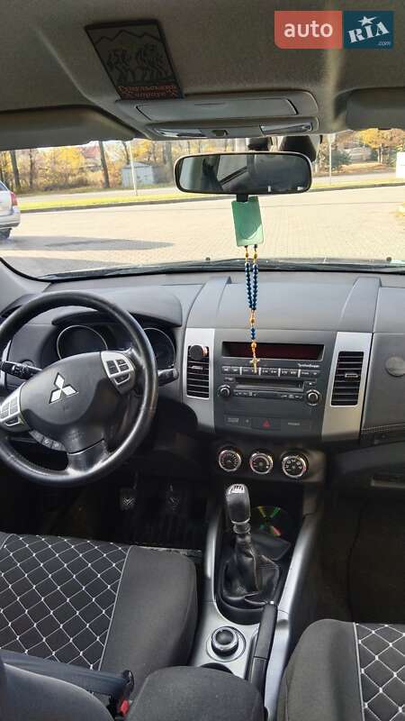Внедорожник / Кроссовер Mitsubishi Outlander 2010 в Ивано-Франковске
