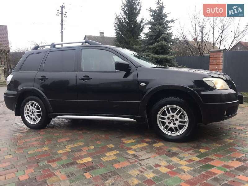 Внедорожник / Кроссовер Mitsubishi Outlander 2007 в Шумске фото 12 Внедорожник / Кроссовер Mitsubishi Outlander 2007 в Шумске