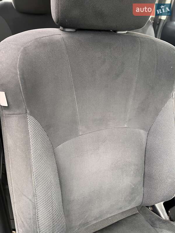 Позашляховик / Кросовер Mitsubishi Outlander 2008 в Жовтих Водах