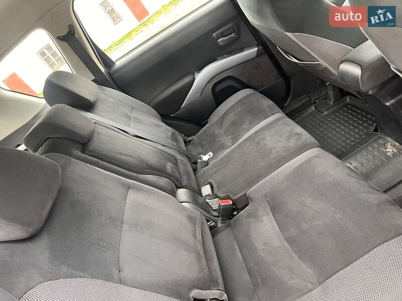 Позашляховик / Кросовер Mitsubishi Outlander 2008 в Жовтих Водах