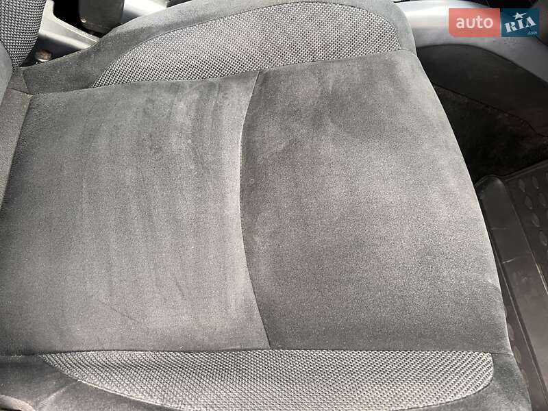 Позашляховик / Кросовер Mitsubishi Outlander 2008 в Жовтих Водах