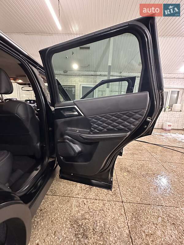 Внедорожник / Кроссовер Mitsubishi Outlander 2022 в Харькове фото 17 Внедорожник / Кроссовер Mitsubishi Outlander 2022 в Харькове