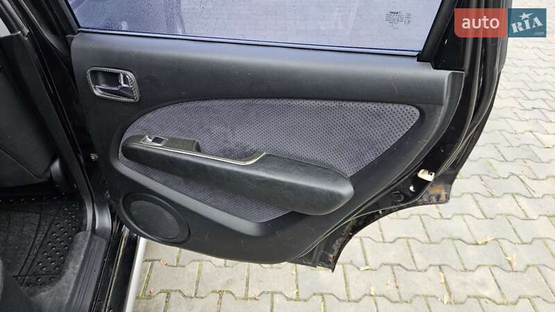 Внедорожник / Кроссовер Mitsubishi Outlander 2006 в Виннице