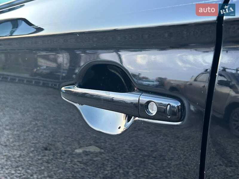 Внедорожник / Кроссовер Mitsubishi Outlander 2014 в Одессе