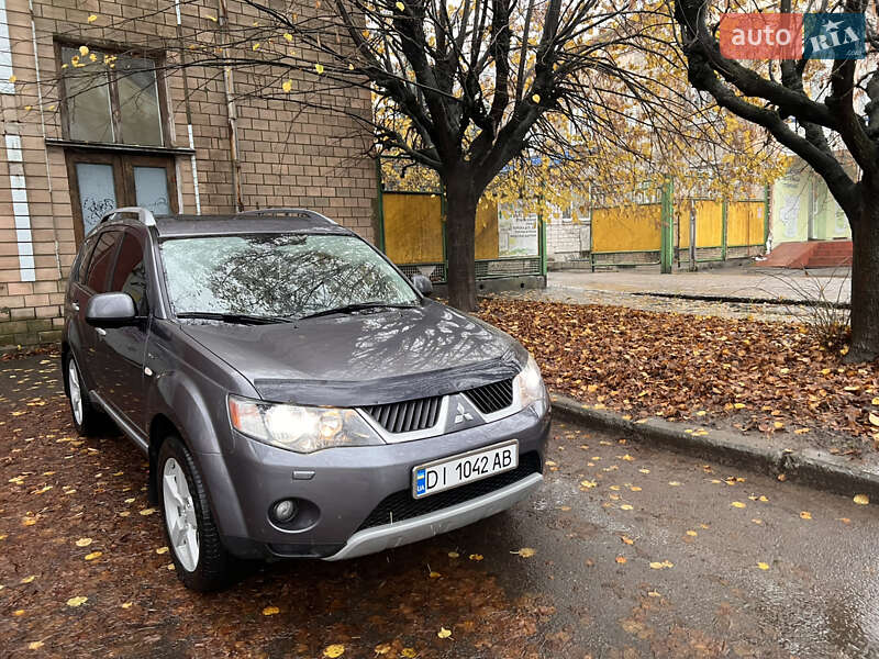 Внедорожник / Кроссовер Mitsubishi Outlander 2008 в Умани фото 8 Внедорожник / Кроссовер Mitsubishi Outlander 2008 в Умани