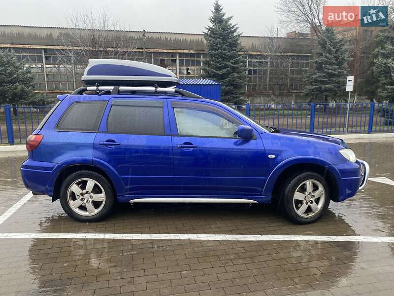 Внедорожник / Кроссовер Mitsubishi Outlander 2006 в Прилуках