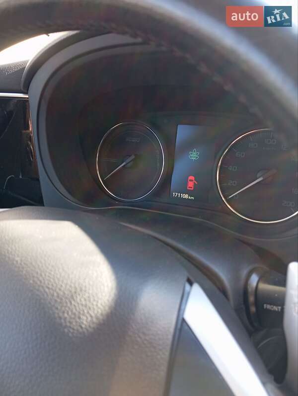 Позашляховик / Кросовер Mitsubishi Outlander 2014 в Богородчанах