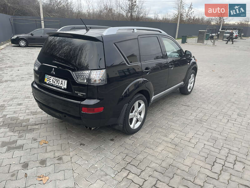 Внедорожник / Кроссовер Mitsubishi Outlander 2007 в Николаеве