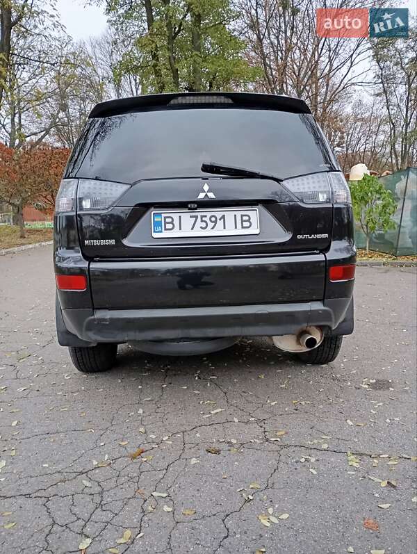 Позашляховик / Кросовер Mitsubishi Outlander 2008 в Полтаві