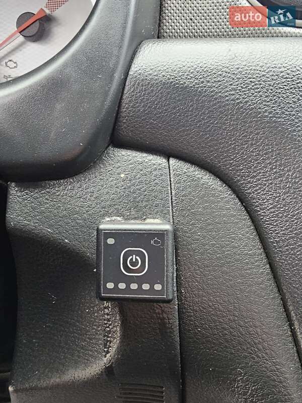 Внедорожник / Кроссовер Mitsubishi Outlander 2007 в Киеве